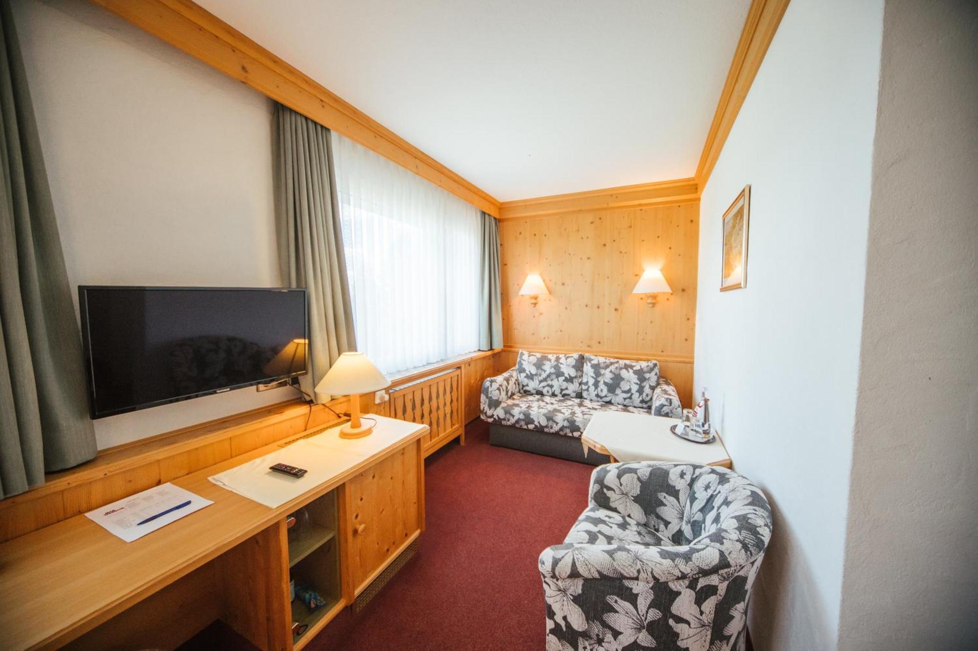 Hotel Waldeck Mit Restaurant "Florian'S" Фельдберг Номер фото
