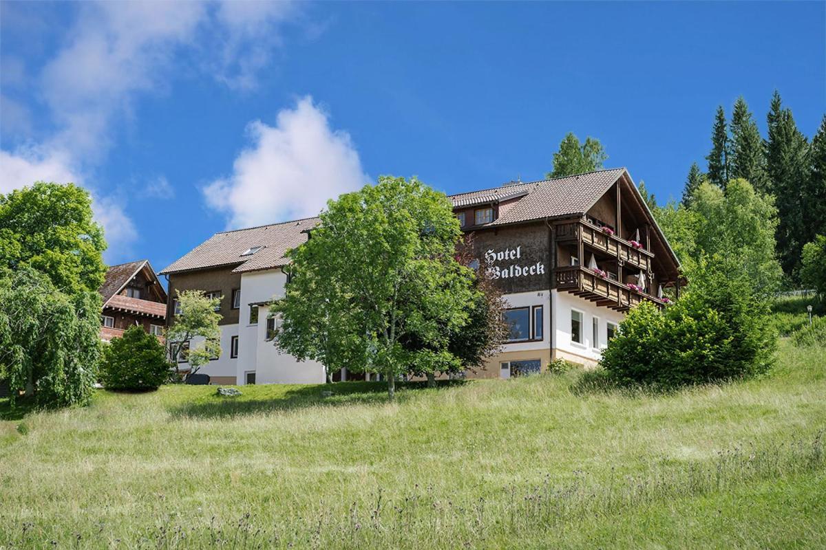 Hotel Waldeck Mit Restaurant "Florian'S" Фельдберг Екстер'єр фото