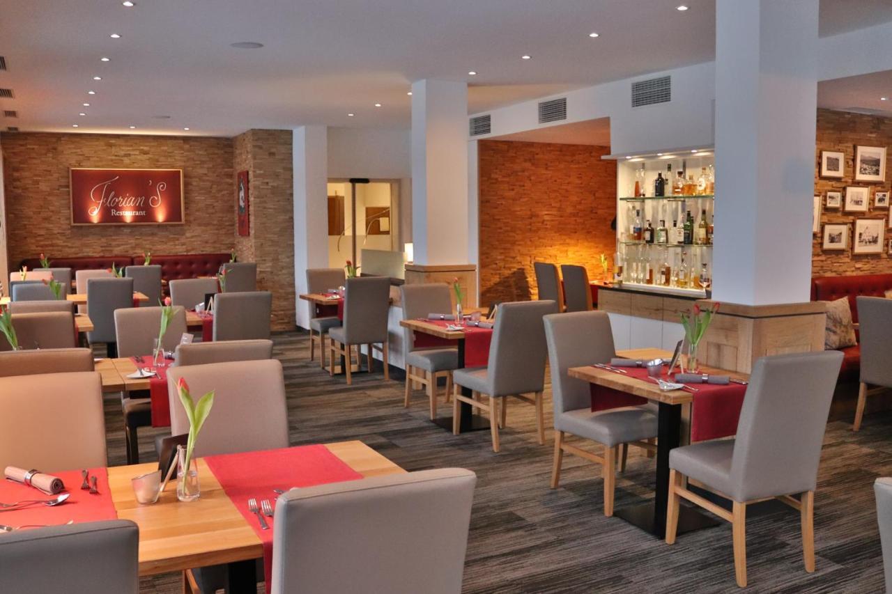 Hotel Waldeck Mit Restaurant "Florian'S" Фельдберг Екстер'єр фото